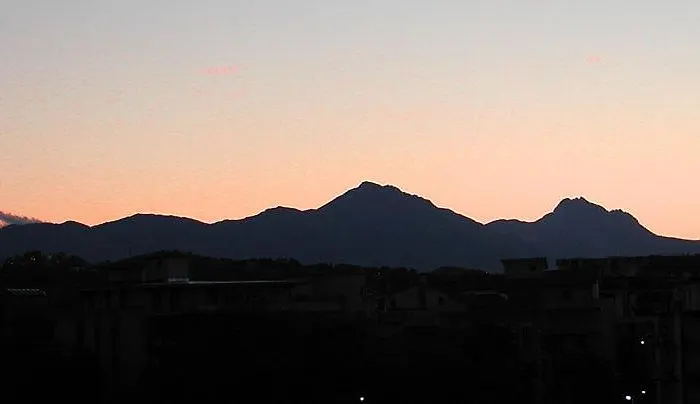 Oda ve Kahvaltı Aurum